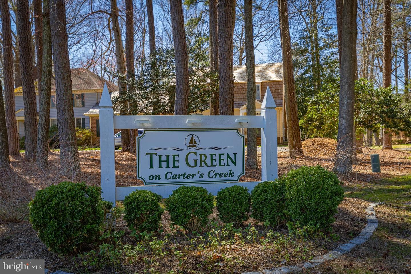 44 Muirfield Court photo 35