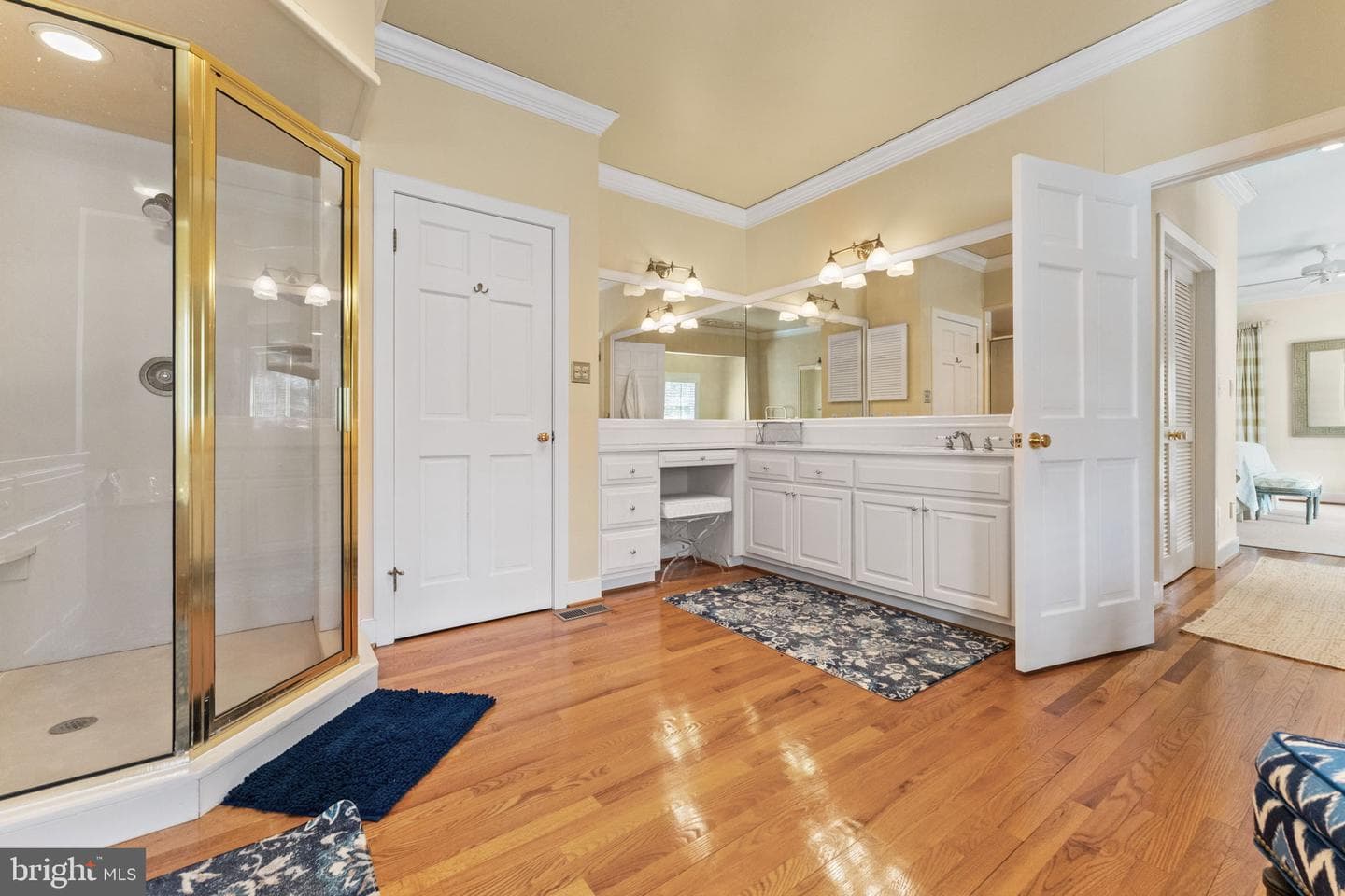 593 Glebe Road photo 29