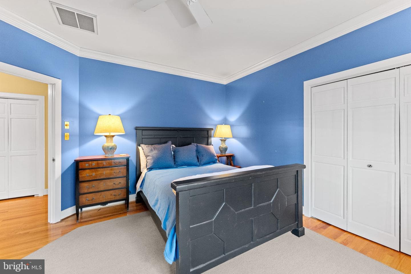 593 Glebe Road photo 32