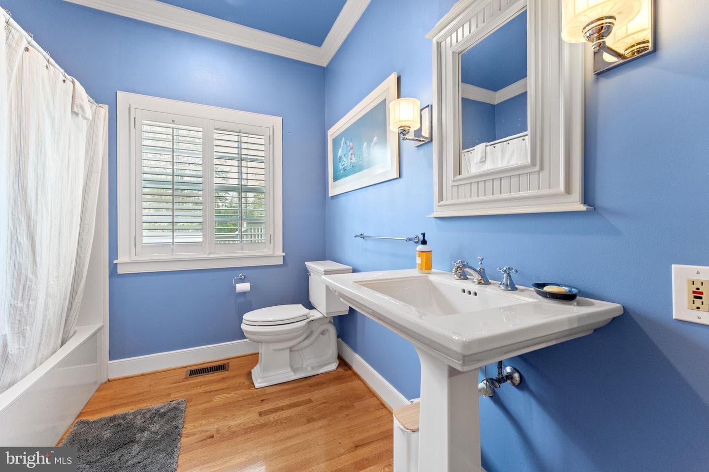593 Glebe Road photo 33