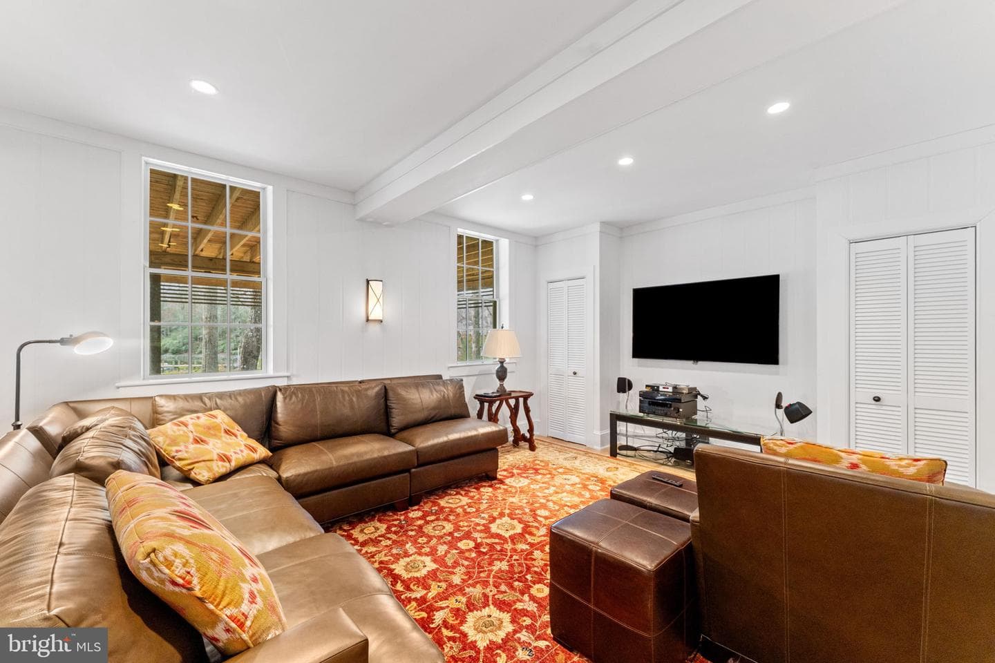593 Glebe Road photo 36