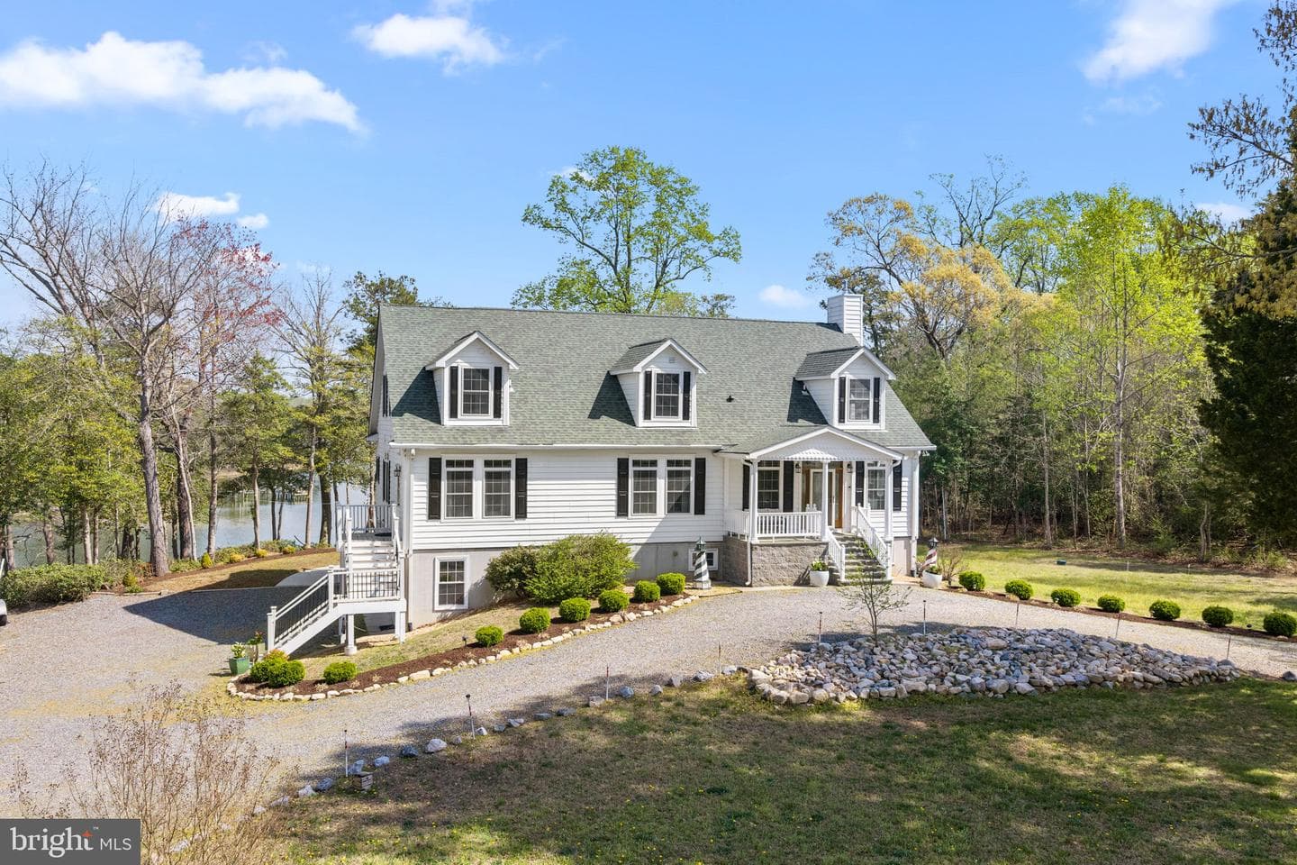 249 Spring Hill Rd photo 3