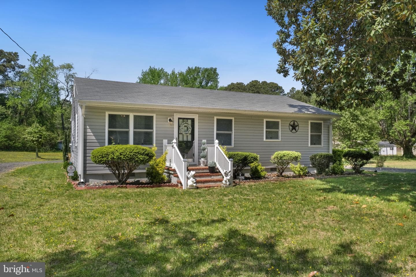 20384 Mary Ball Road photo 1