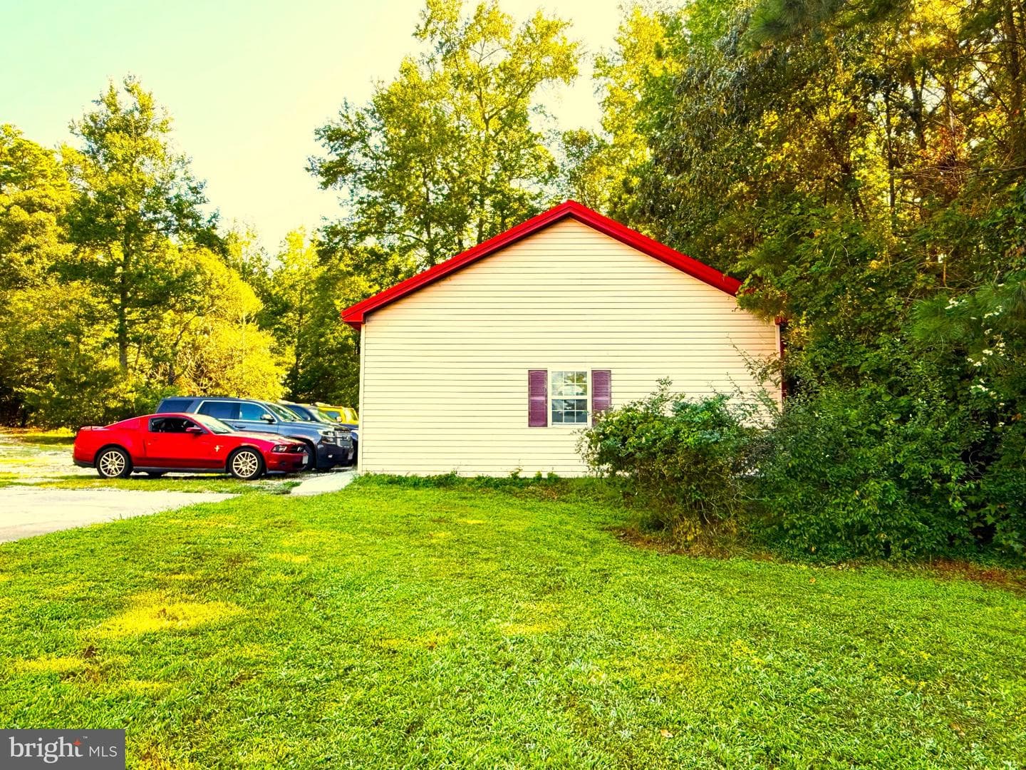 404 Woodbrook Drive photo 16