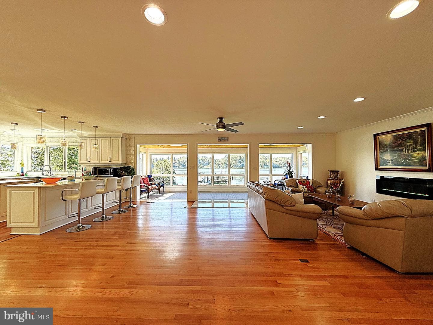 404 Woodbrook Drive photo 24