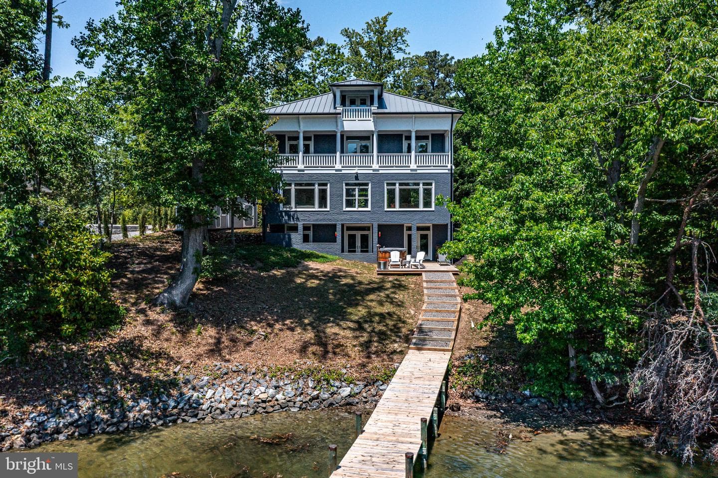 253 Golf Course Drive photo 4