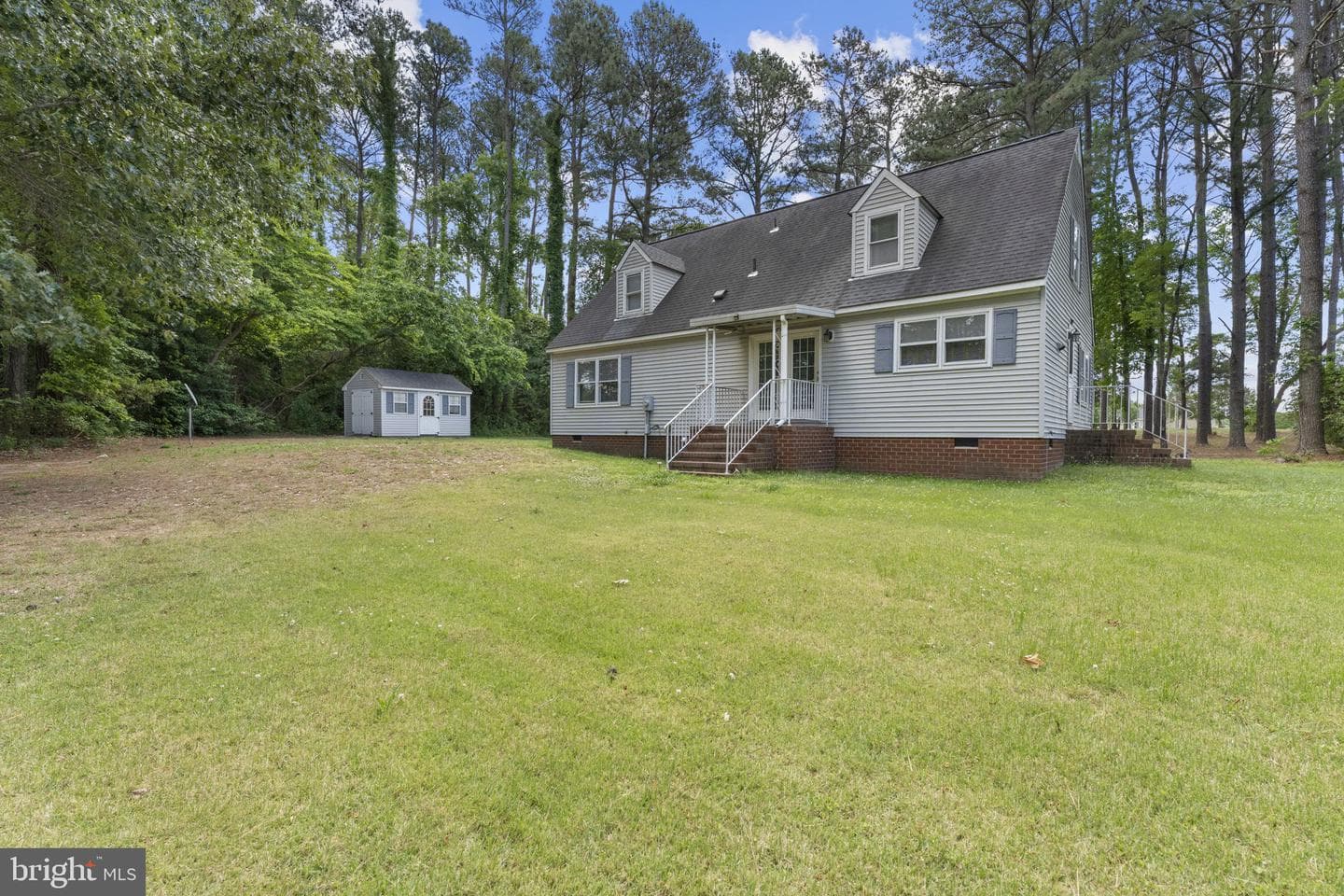 50 Flagstaff Road photo 3