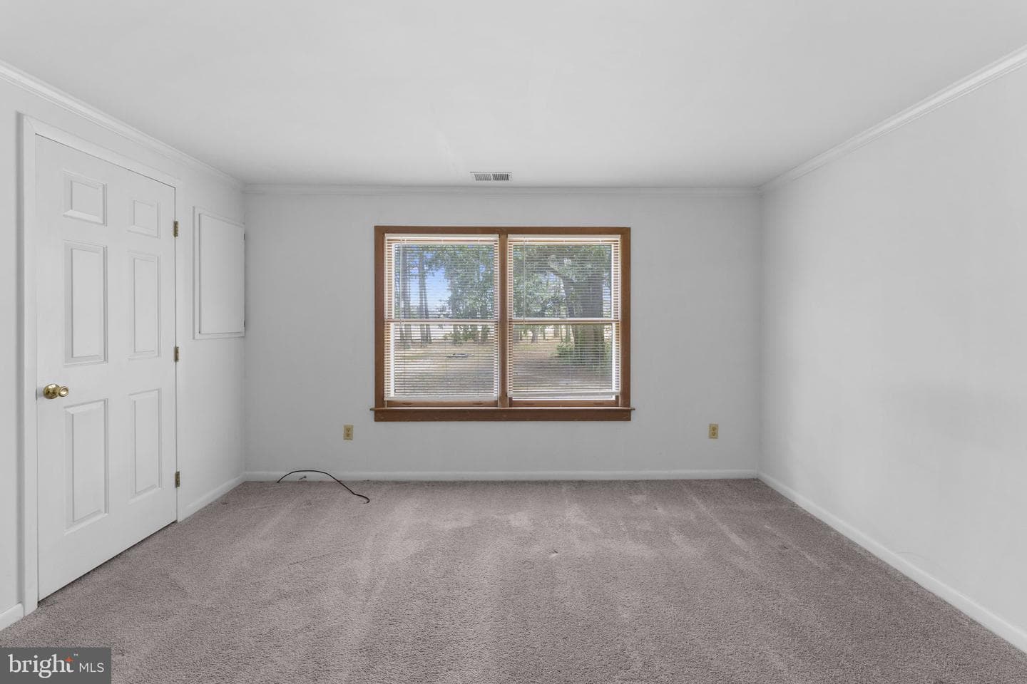 50 Flagstaff Road photo 16