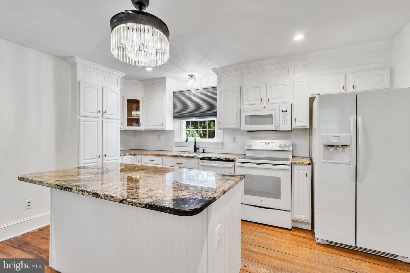 3952 Irvington Rd photo 15