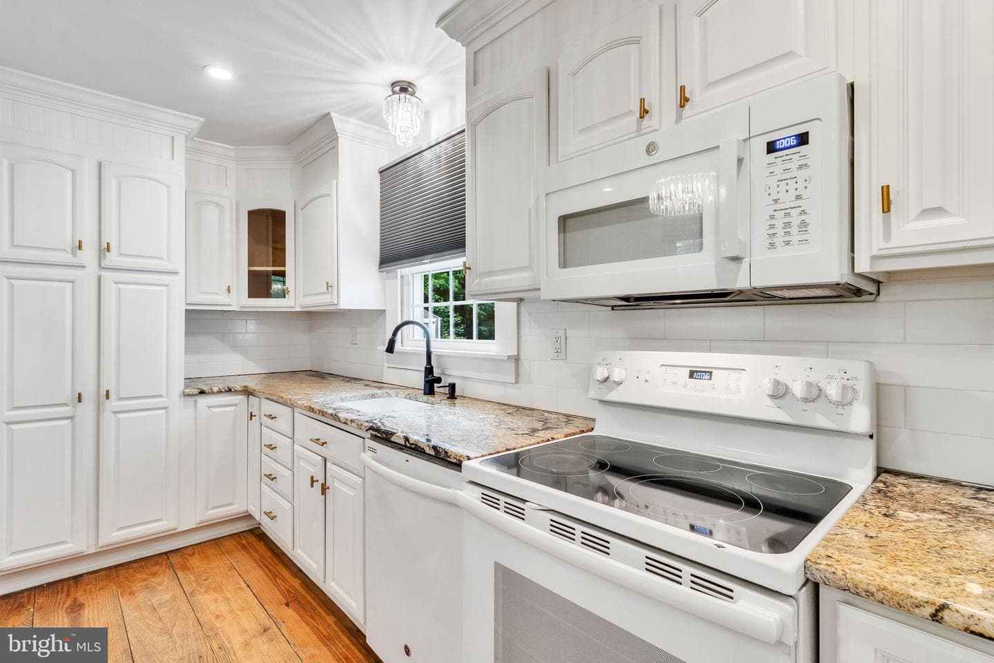 3952 Irvington Rd photo 19