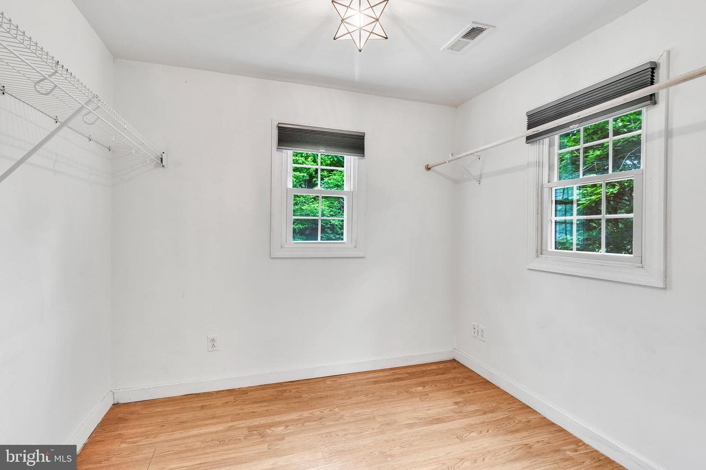 3952 Irvington Rd photo 30
