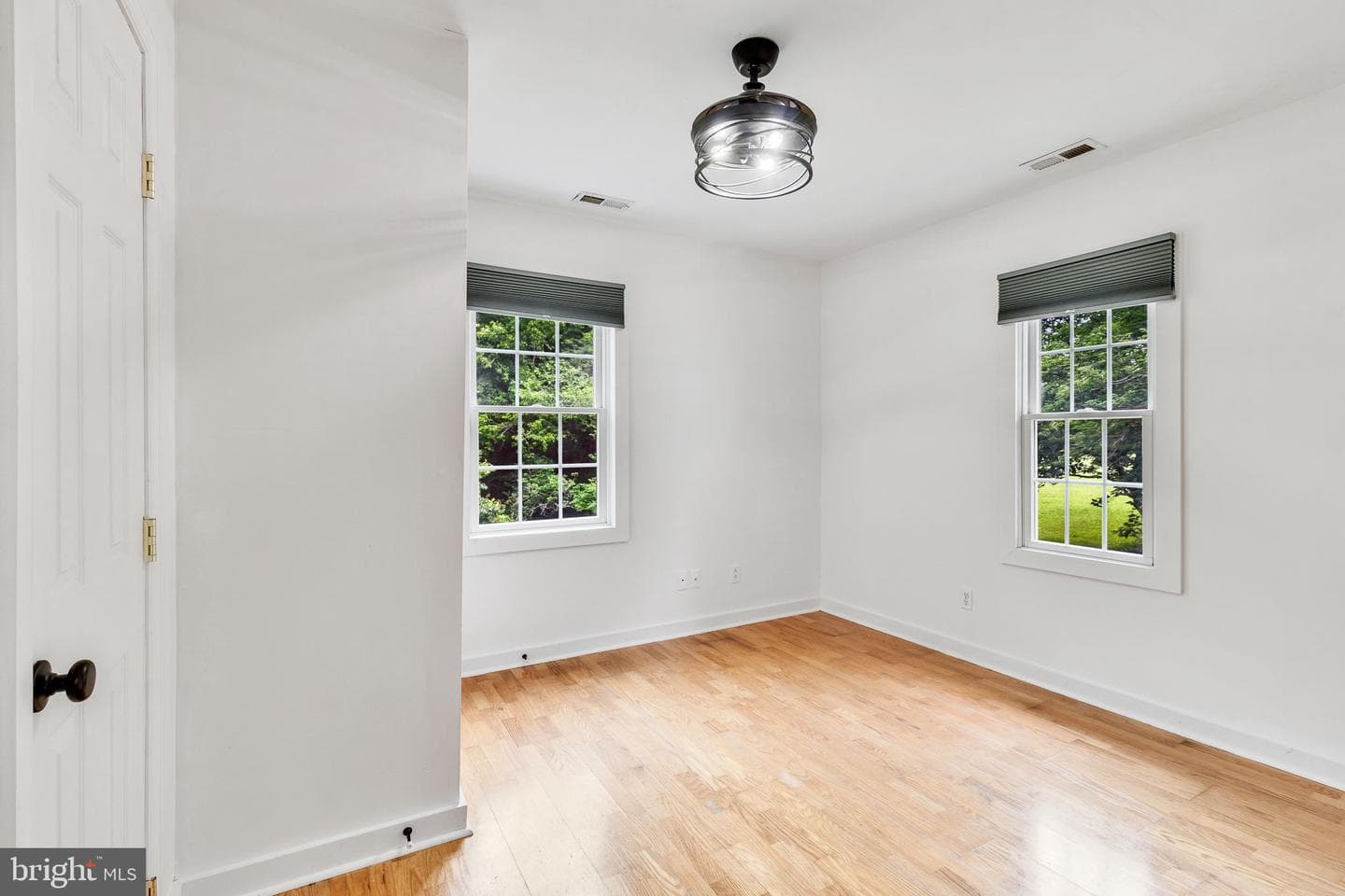 3952 Irvington Rd photo 34