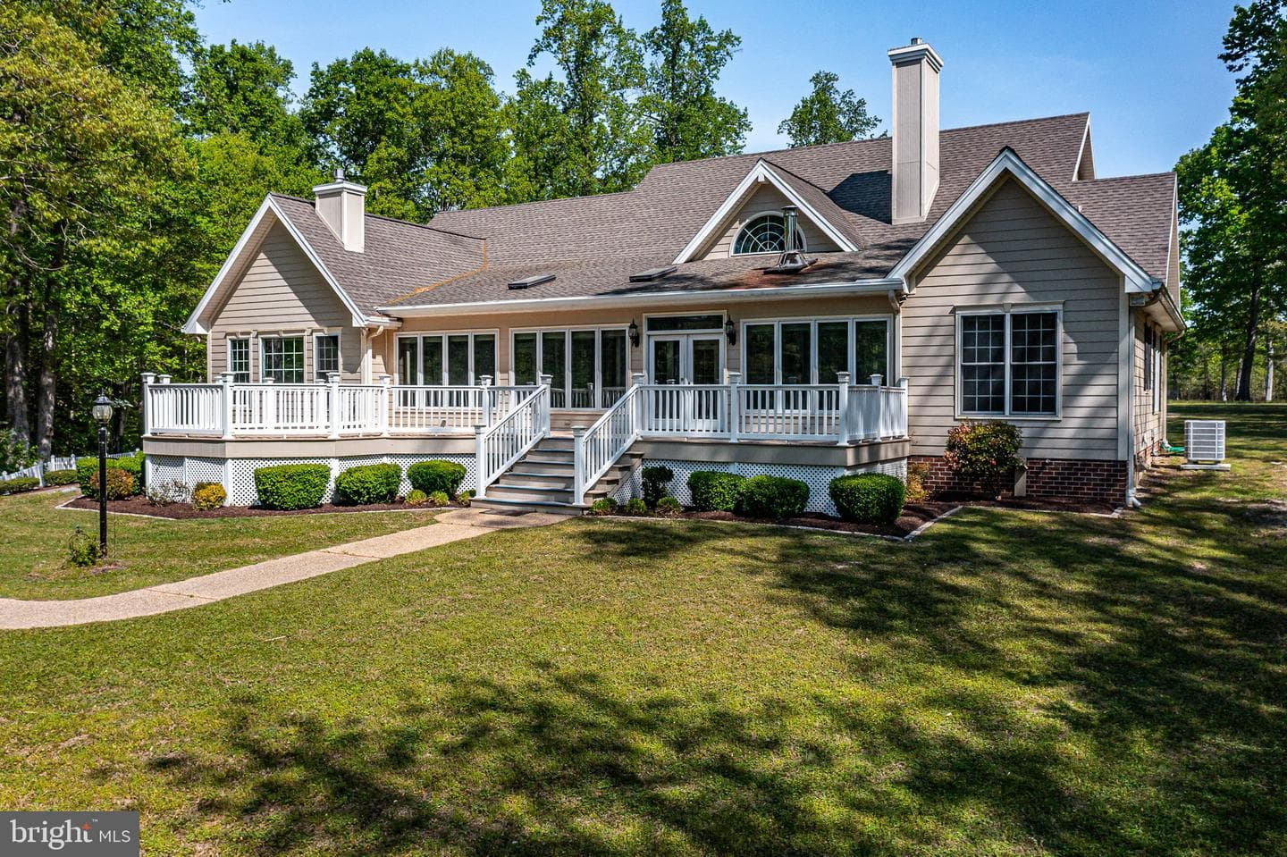 51 Grand Villa Drive photo 38
