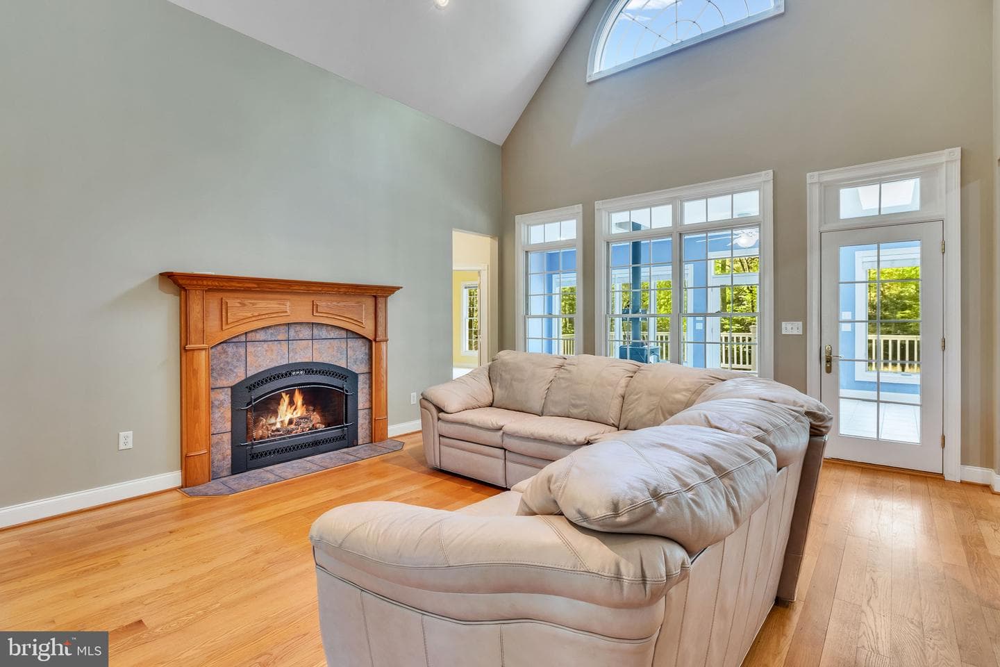 51 Grand Villa Drive photo 7