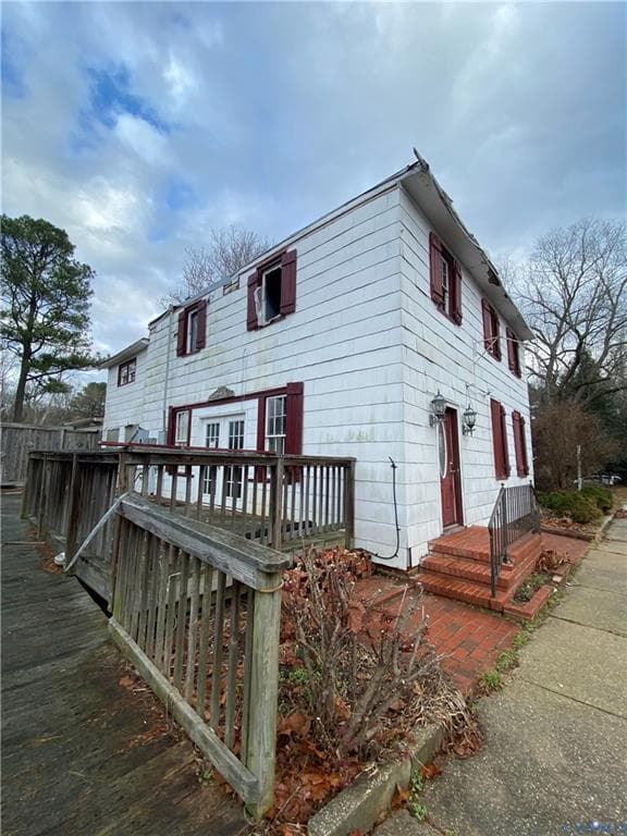 8373 Mary Ball Road photo 3