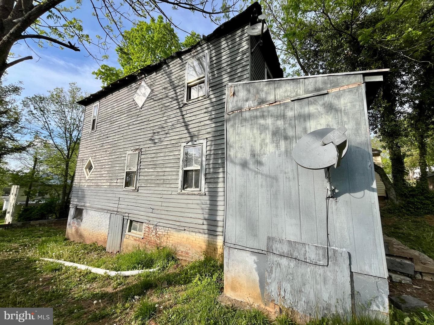 407 Carruthers Street photo 23