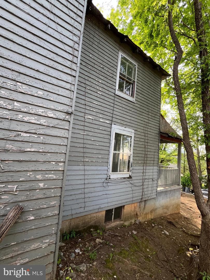 407 Carruthers Street photo 28