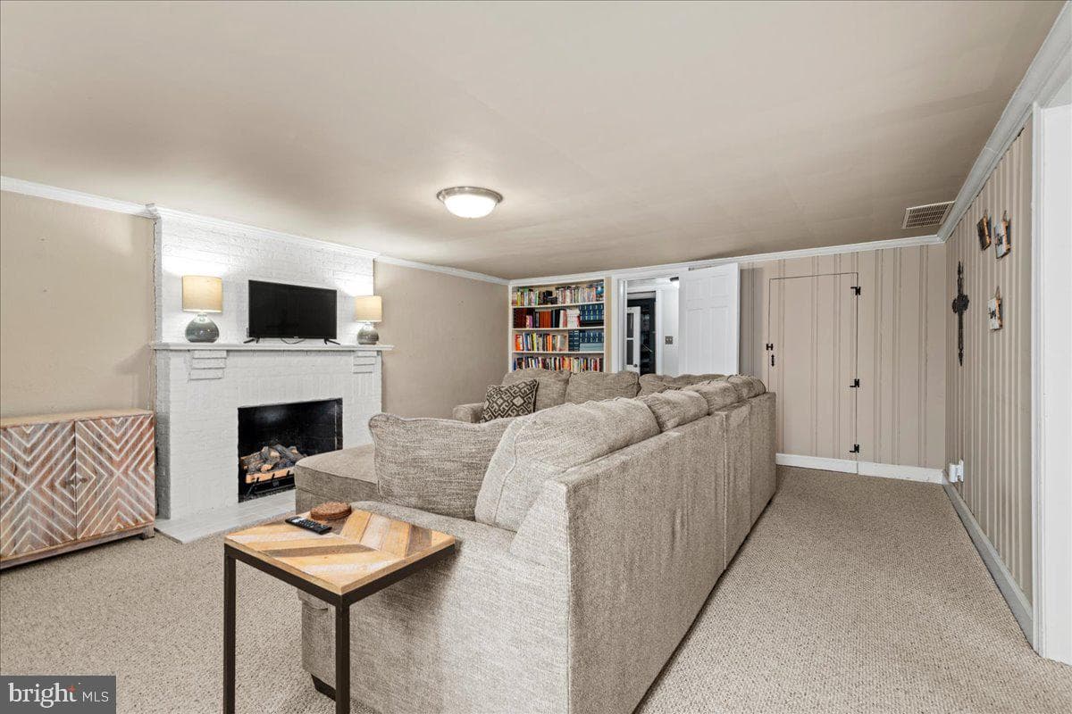 4438 Gorman Dr. photo 39