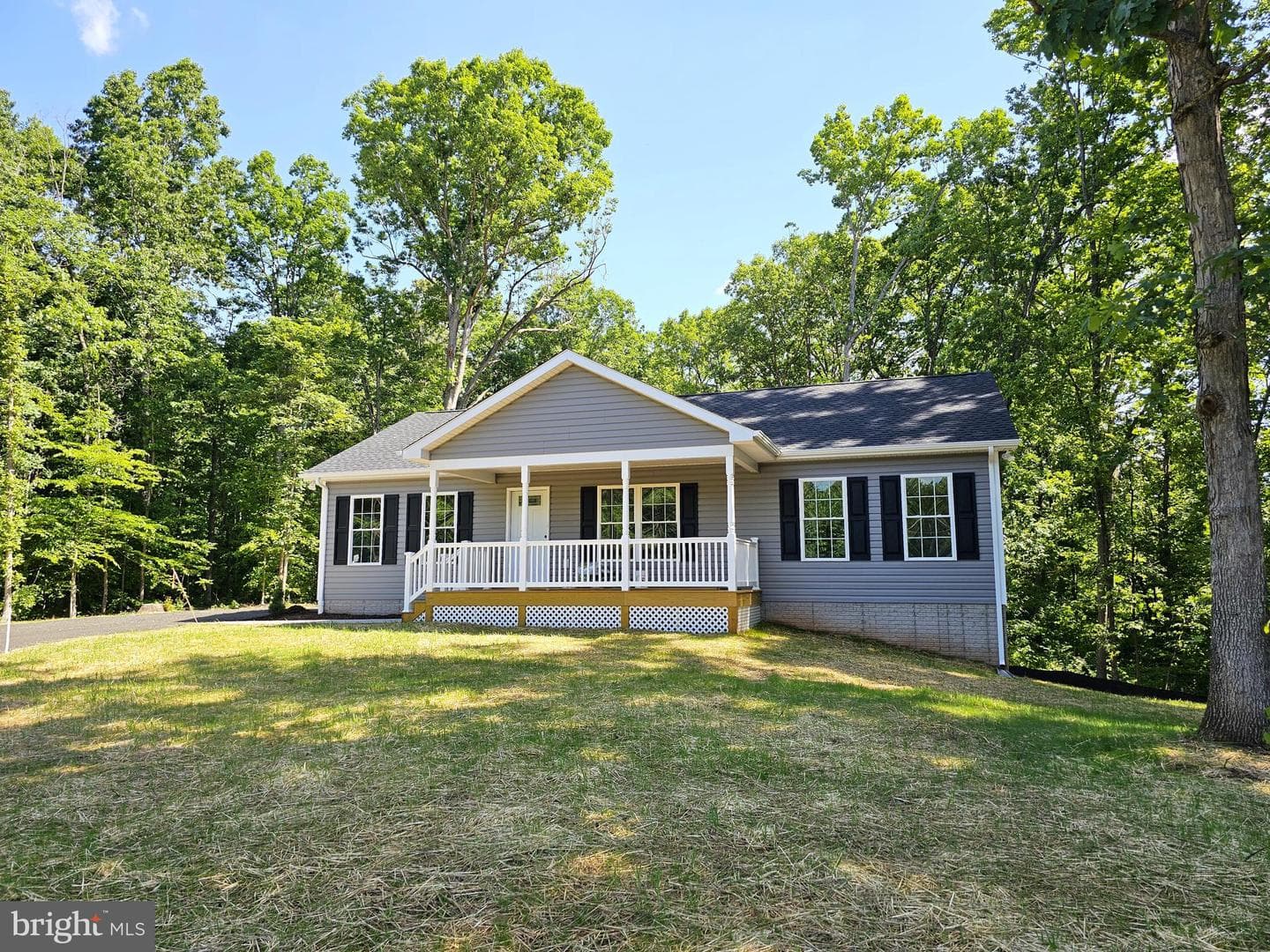 906 George James Loop photo 28