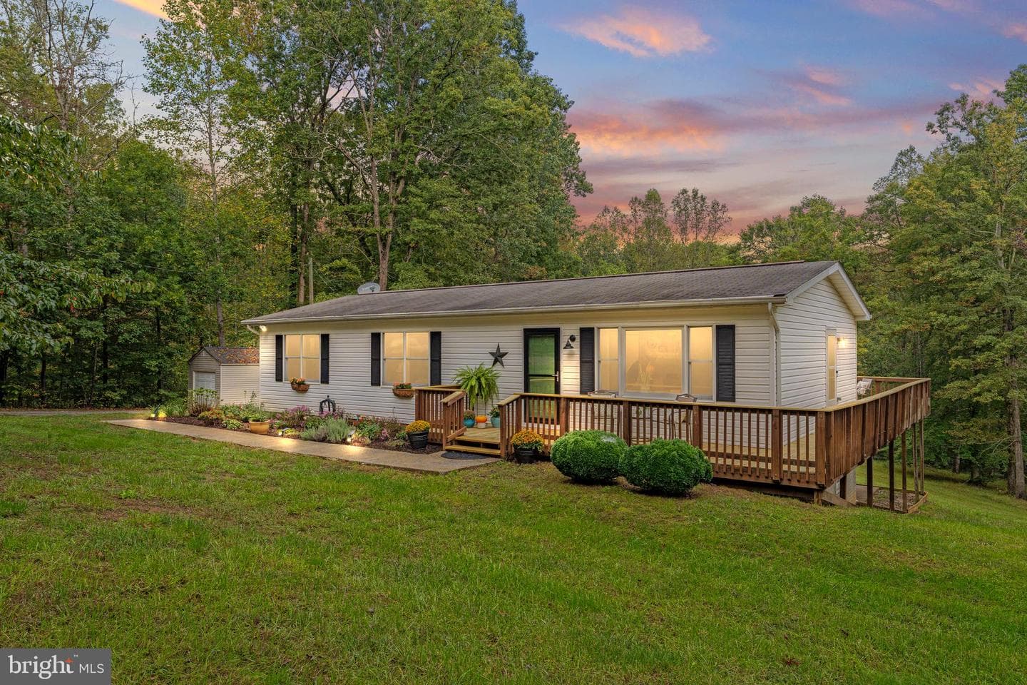 1056 Meander Run Road