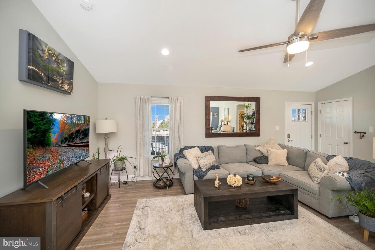 161 Russ Jones Lane photo 6