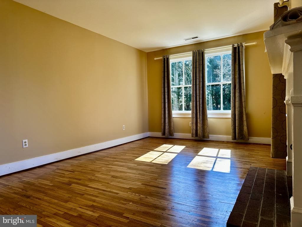 2331 Orange Road photo 17