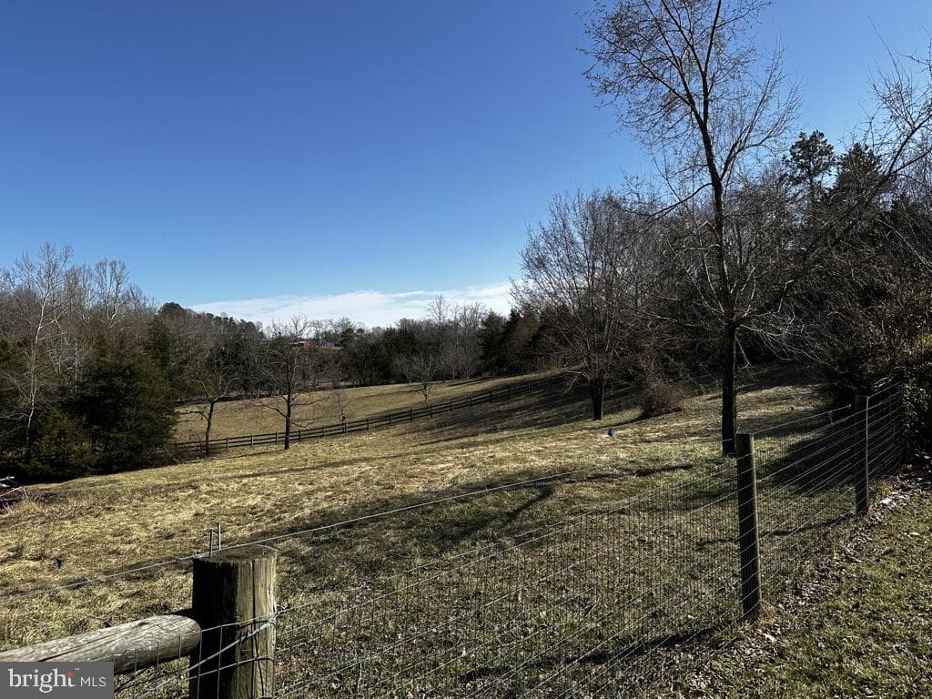 2331 Orange Road photo 3