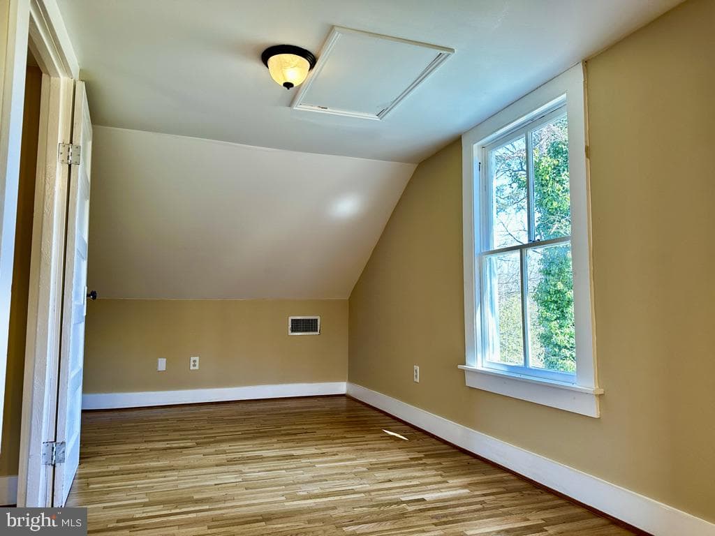 2331 Orange Road photo 36