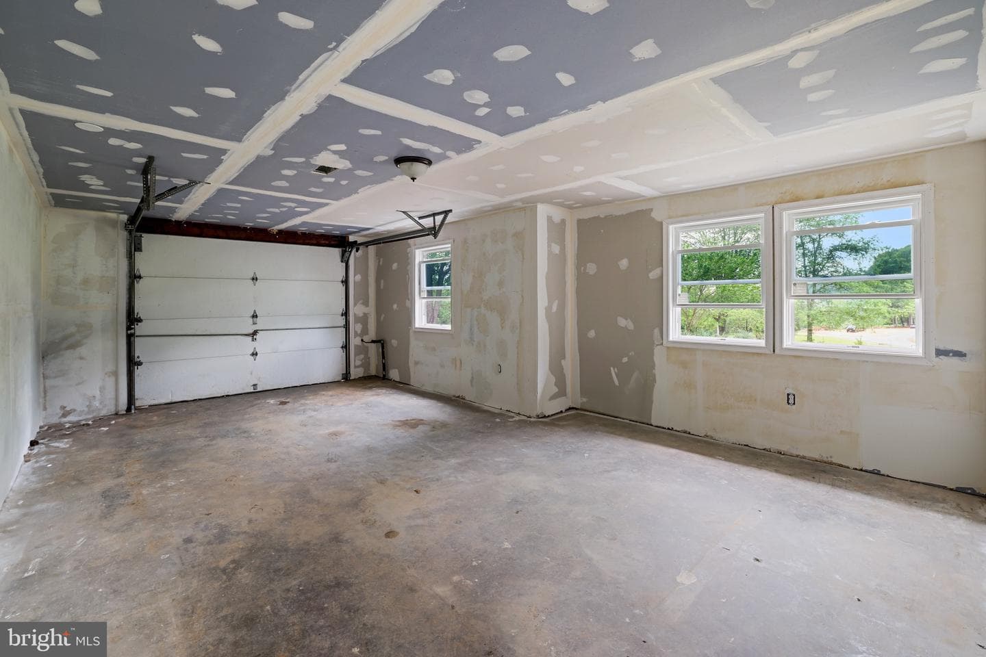7251 N Seminole Trail photo 73