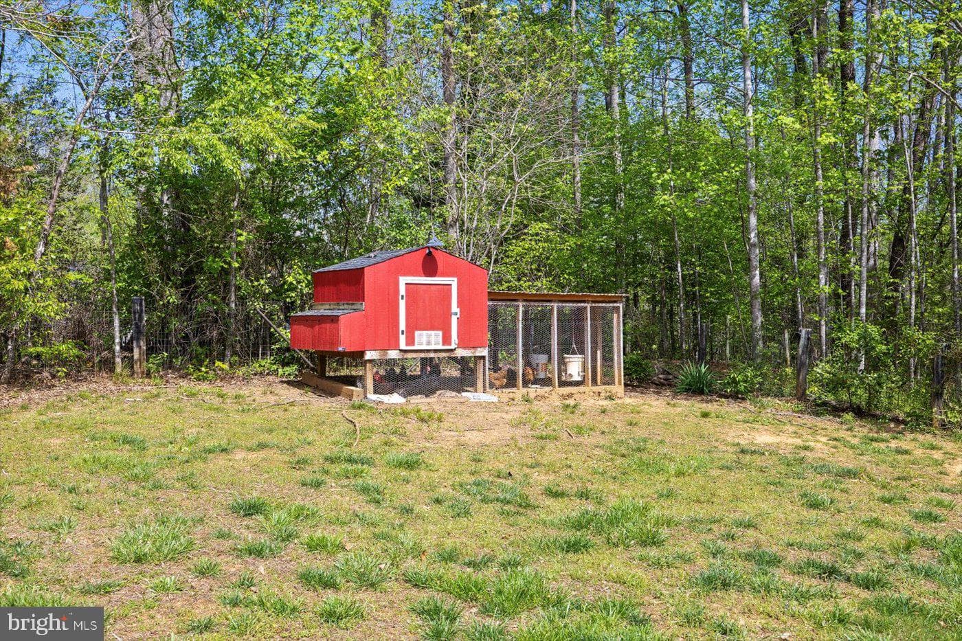 279 Carriage Lane photo 56