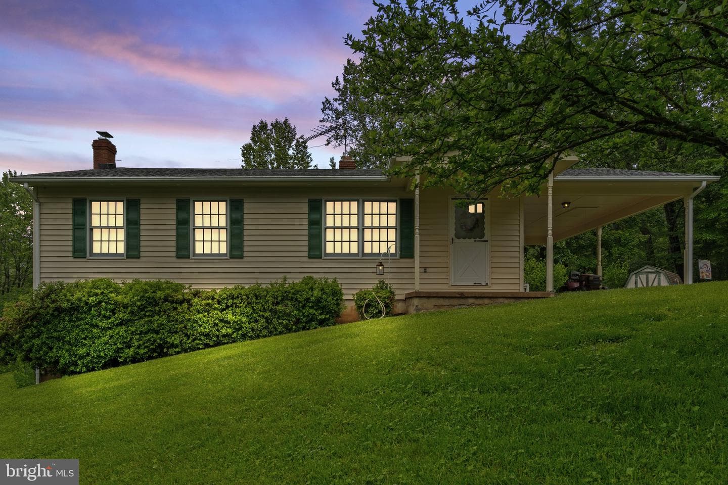 247 Rocky Hill Lane photo 4
