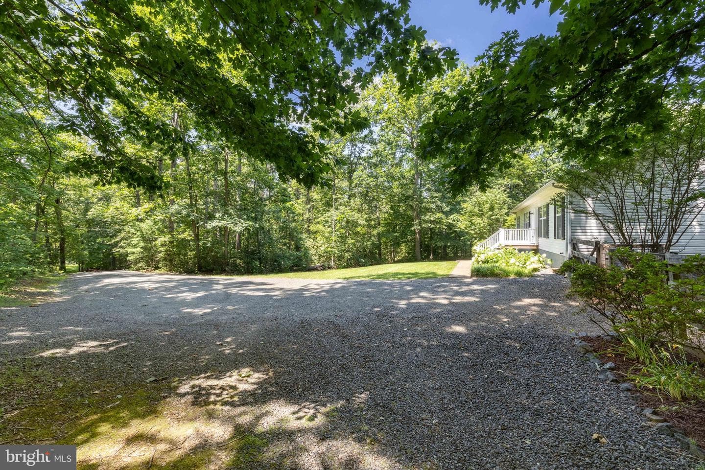 573 Liberty Lane photo 33