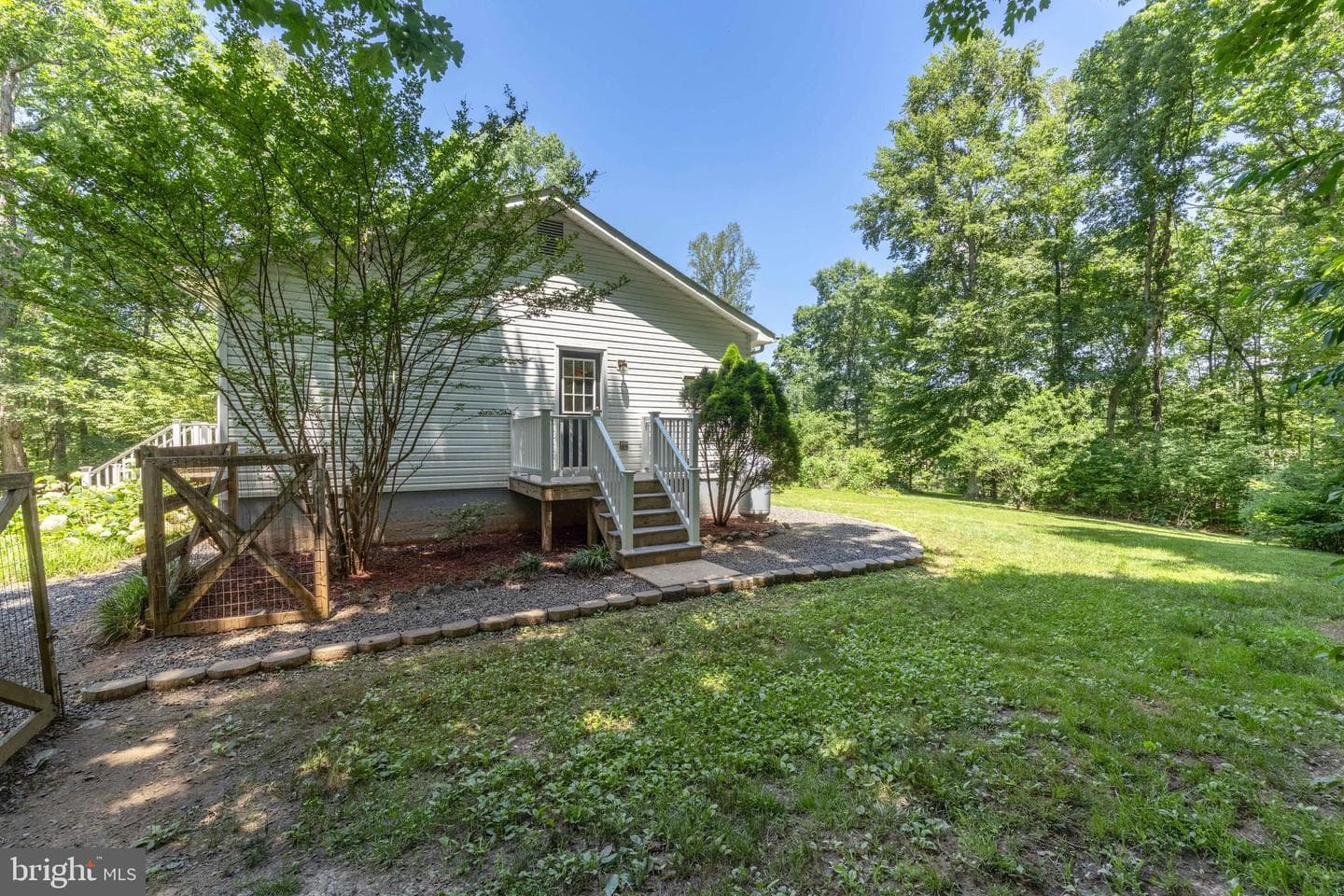 573 Liberty Lane photo 35