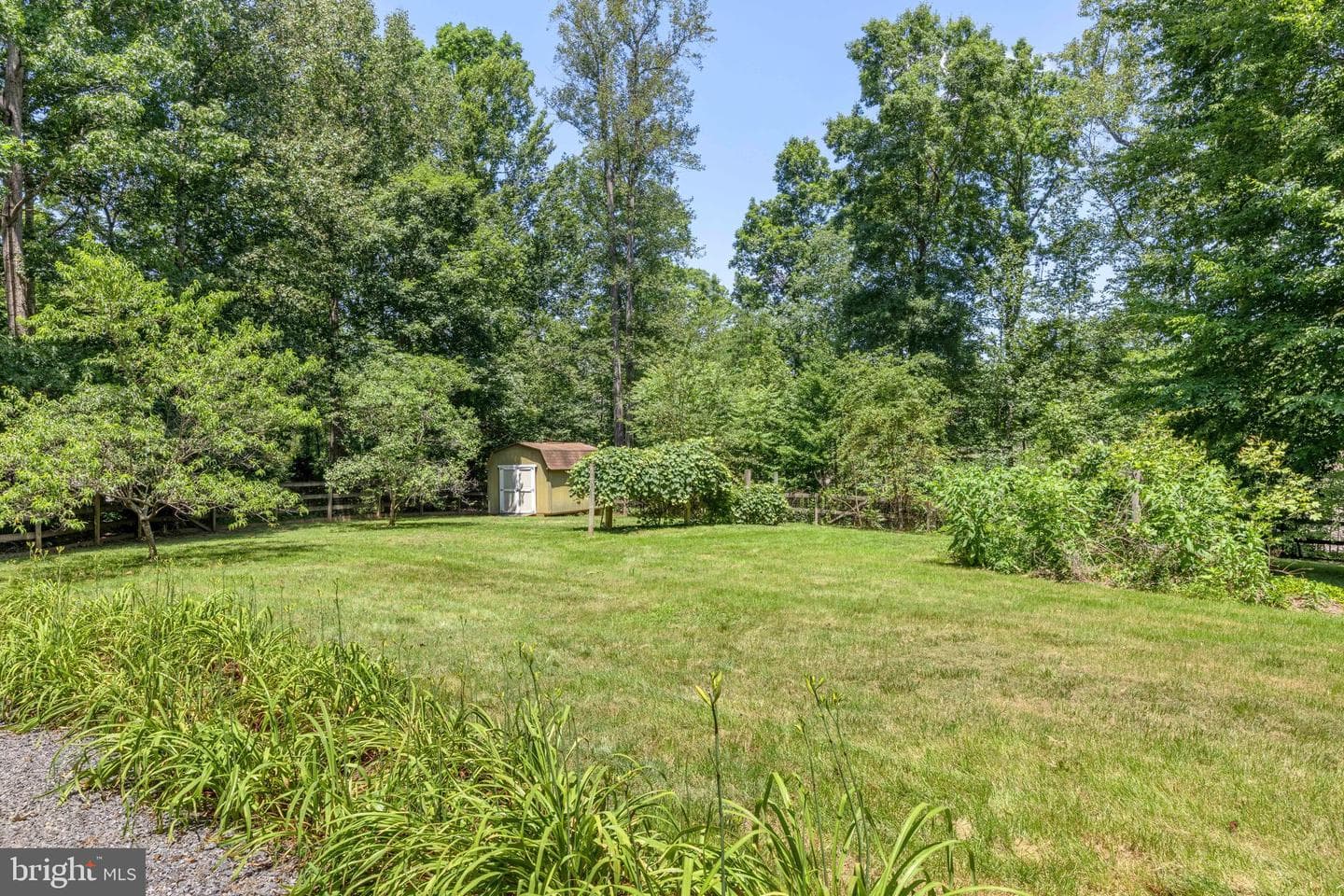 573 Liberty Lane photo 40