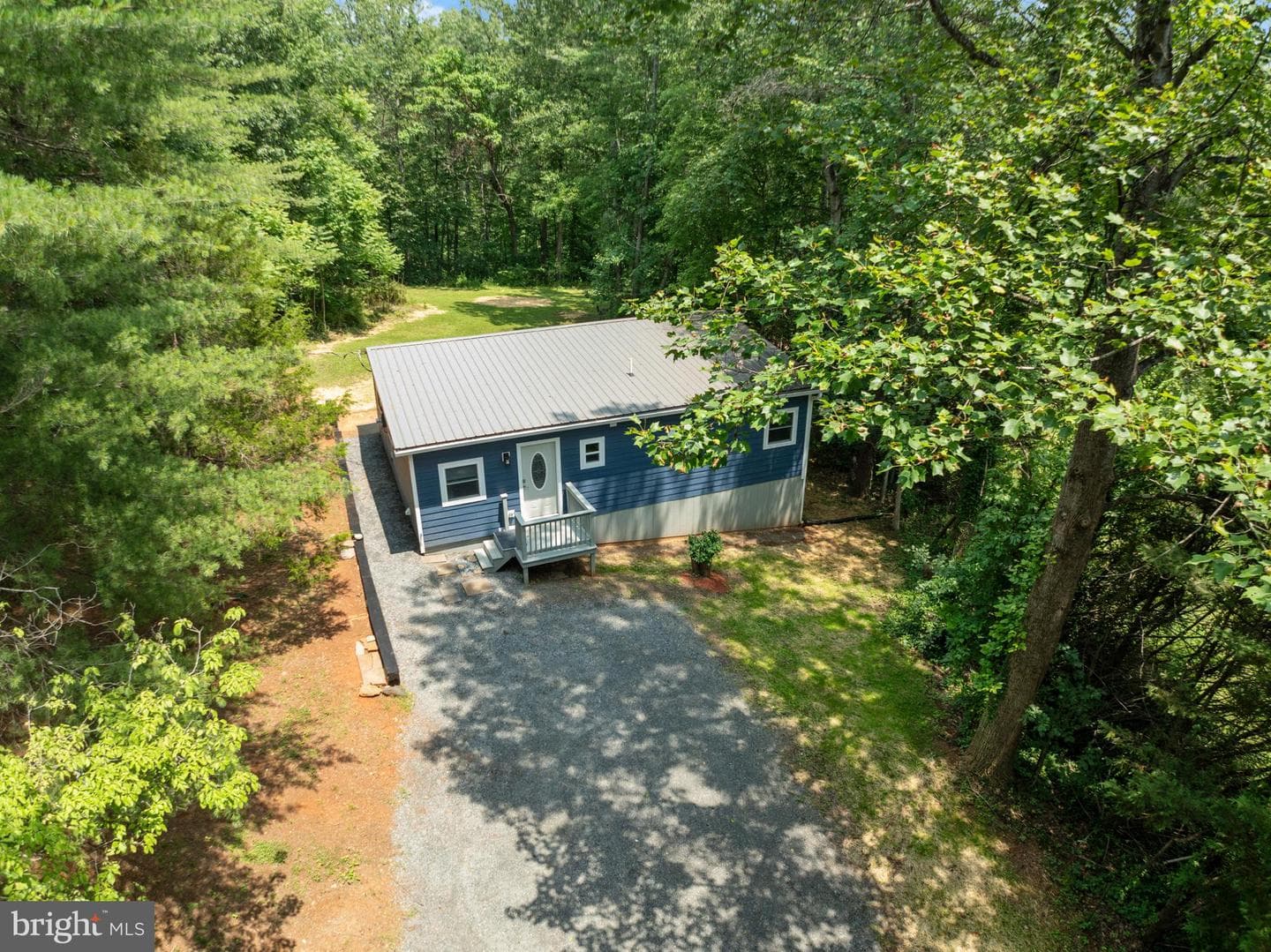 236 Laurel Drive photo 3