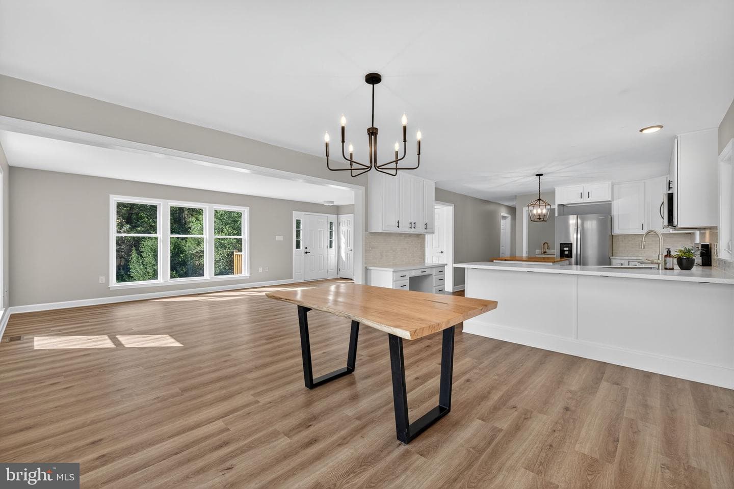 3057 Oak Park photo 17