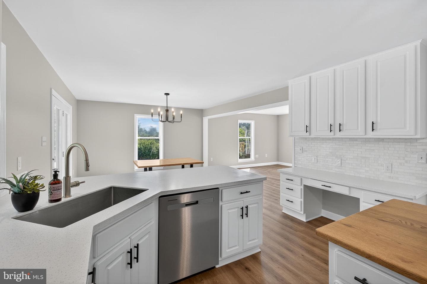3057 Oak Park photo 27