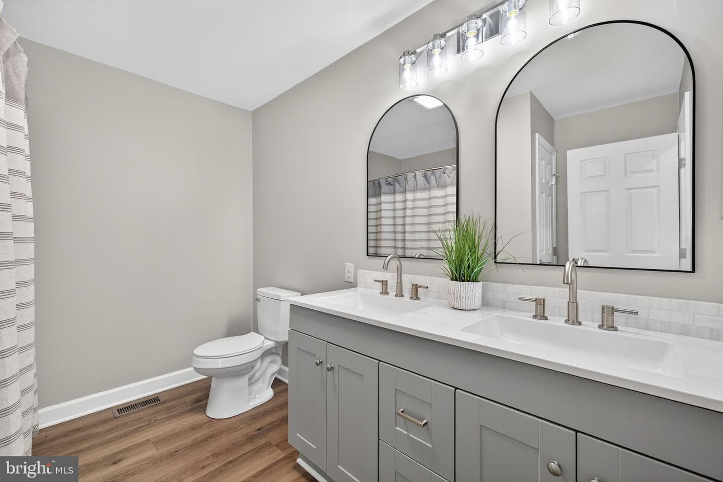 3057 Oak Park photo 31