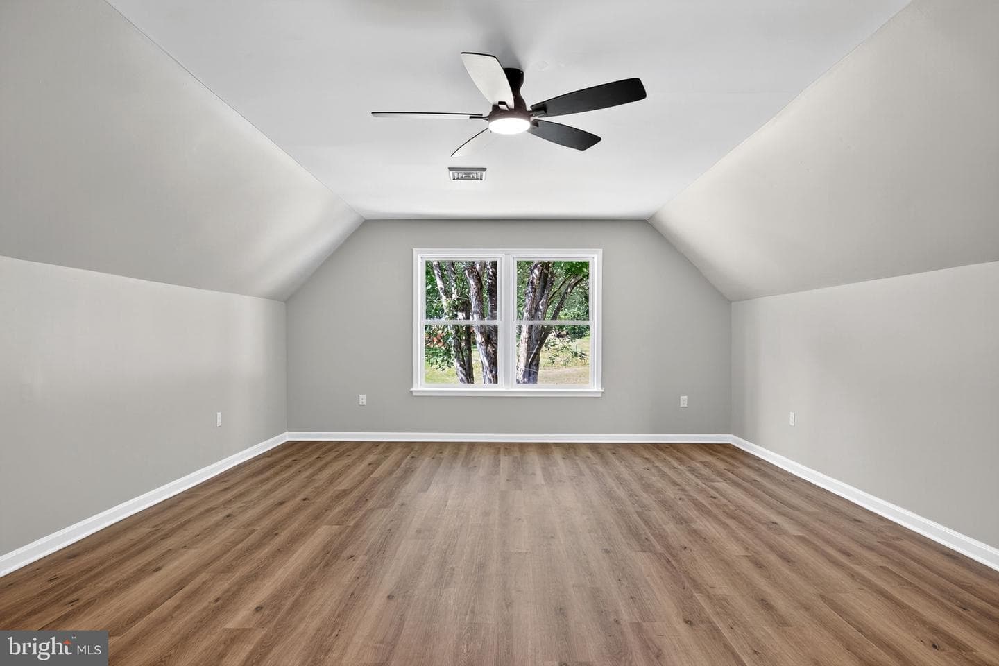3057 Oak Park photo 48