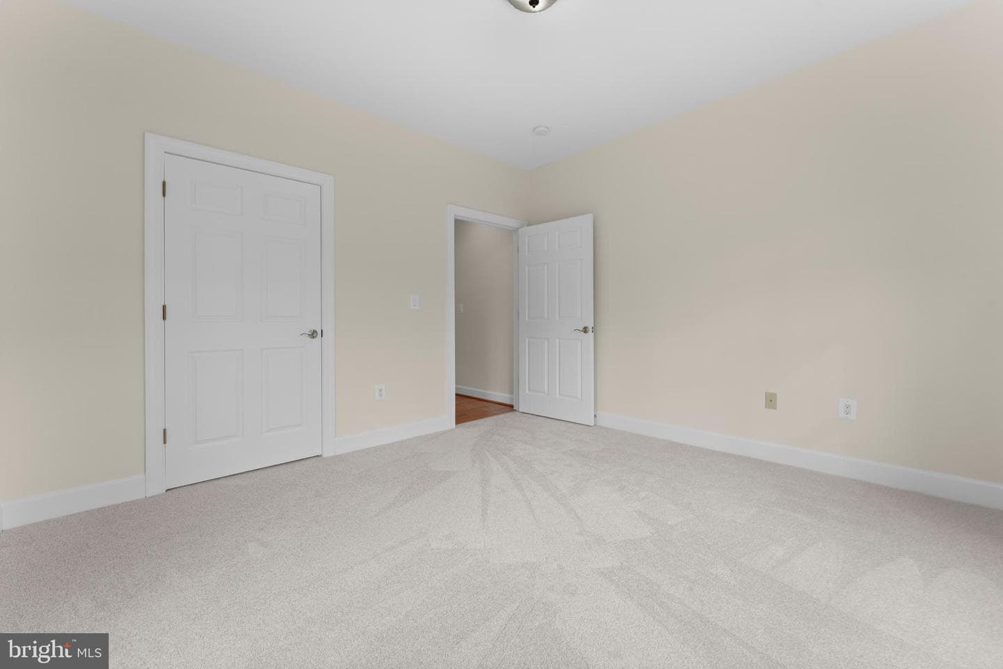 7380 W Hoover Road photo 40