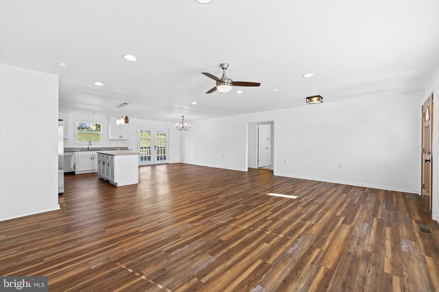 193 Smith Road photo 15