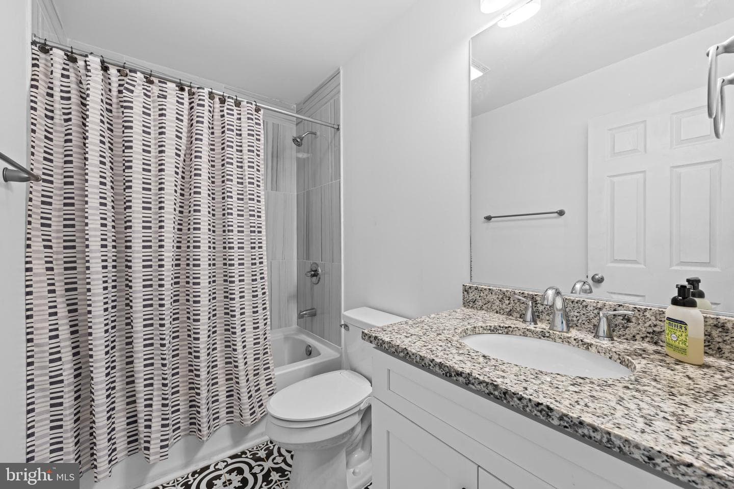 193 Smith Road photo 24