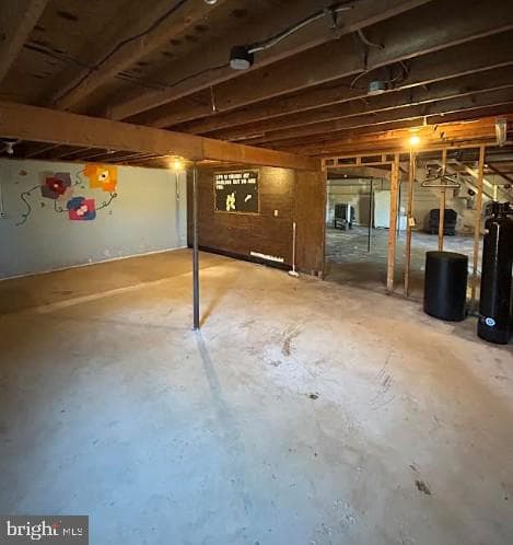 296 Goods Lane photo 11