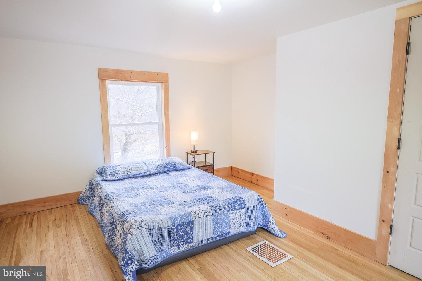 3828 Etlan Rd photo 11