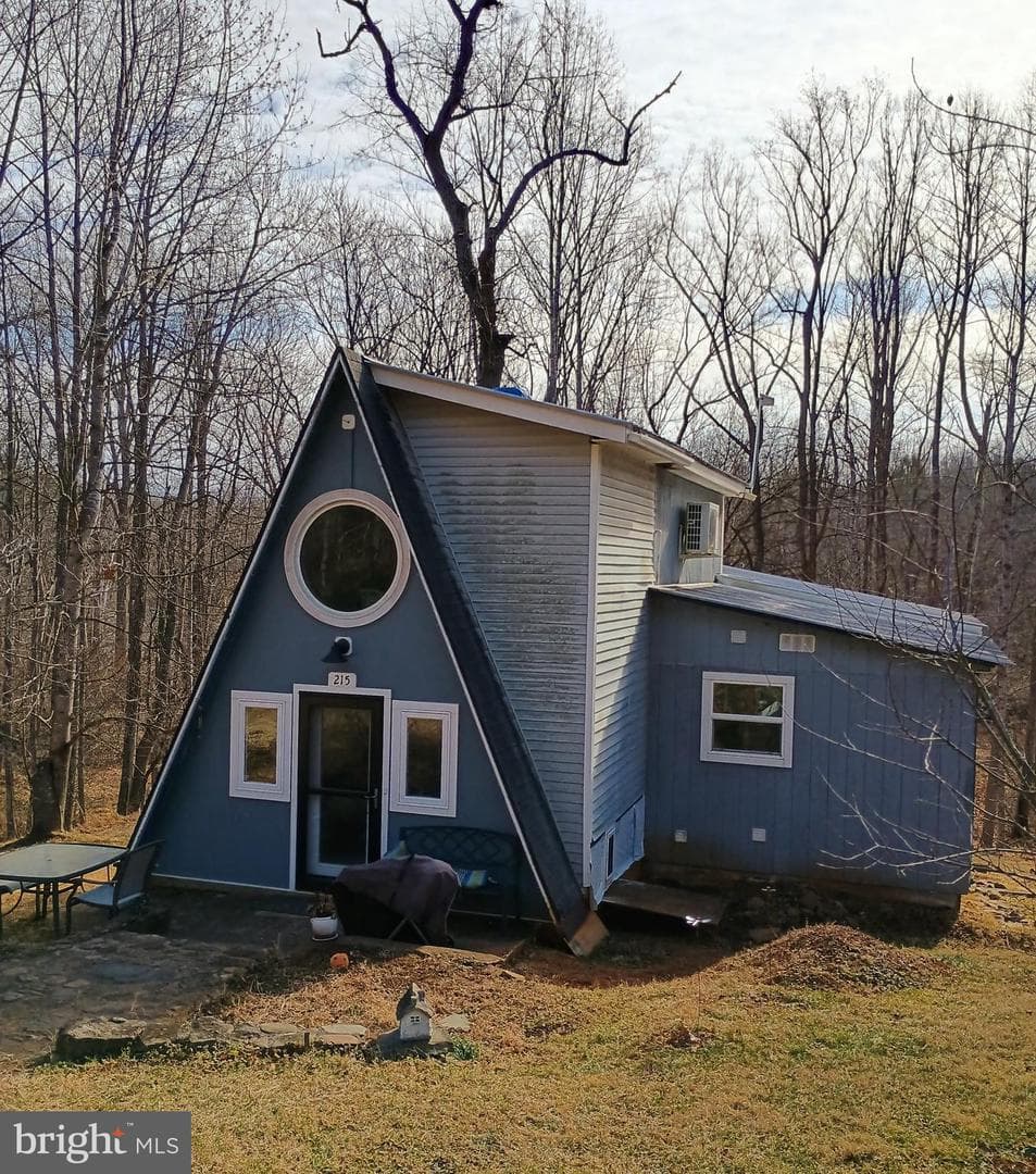 215 Moonlight River Road photo 2
