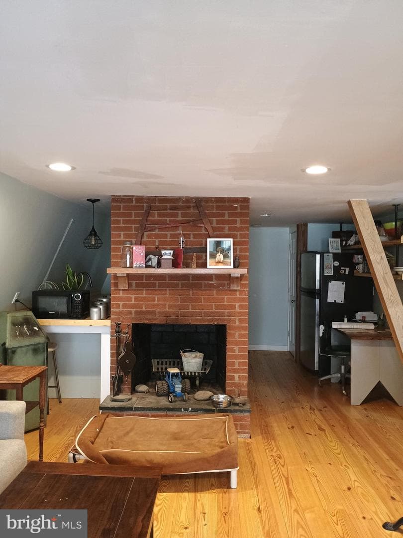 215 Moonlight River Road photo 3