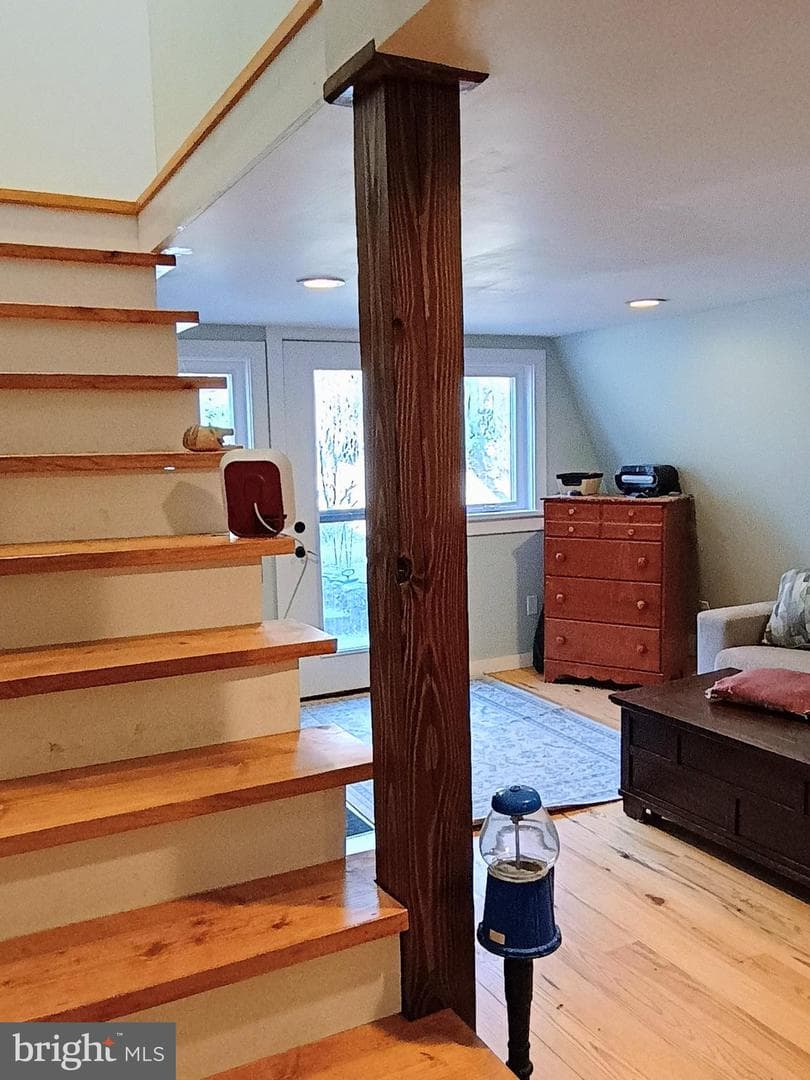215 Moonlight River Road photo 5