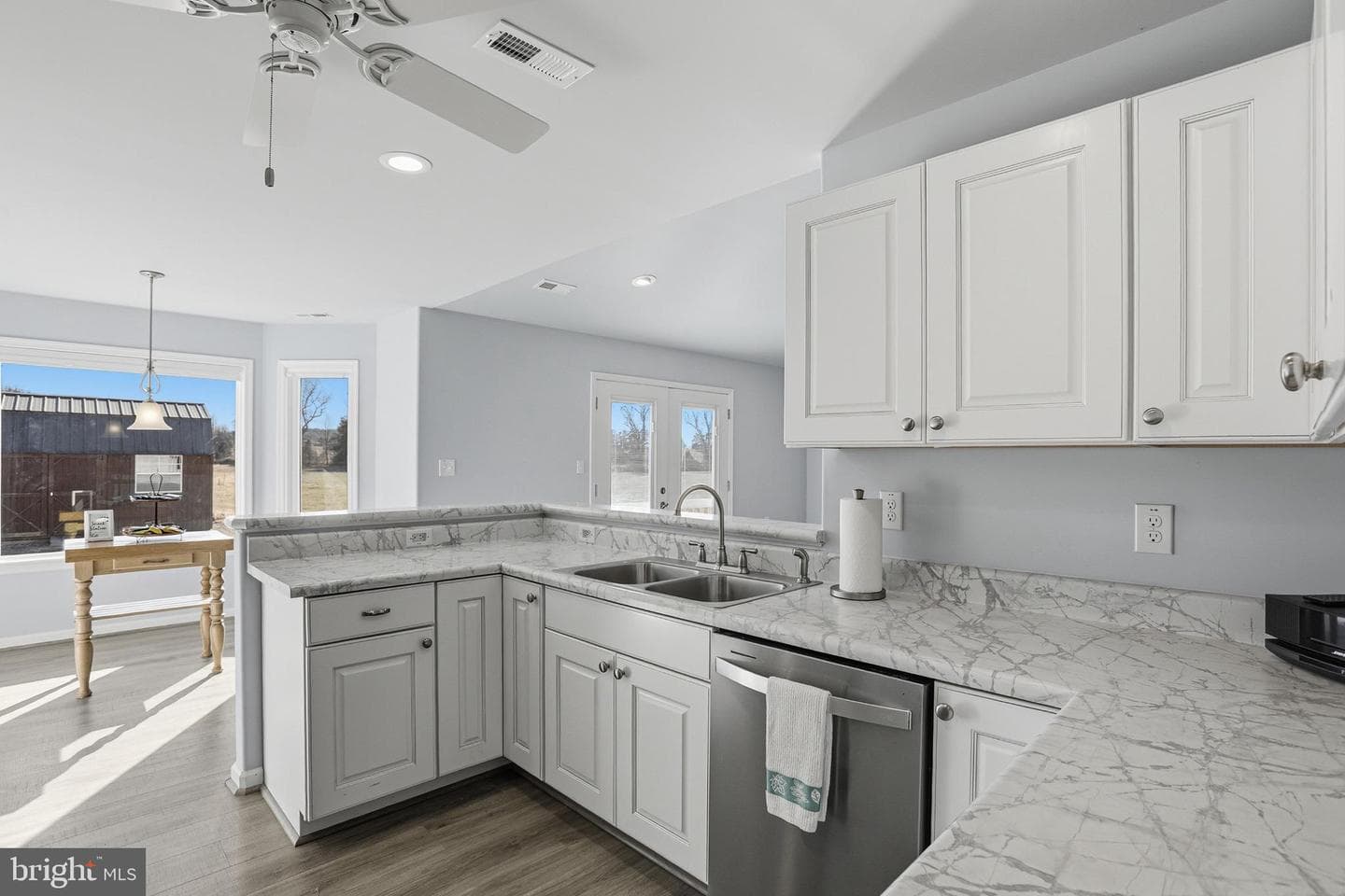 5810 W Hoover Road photo 8