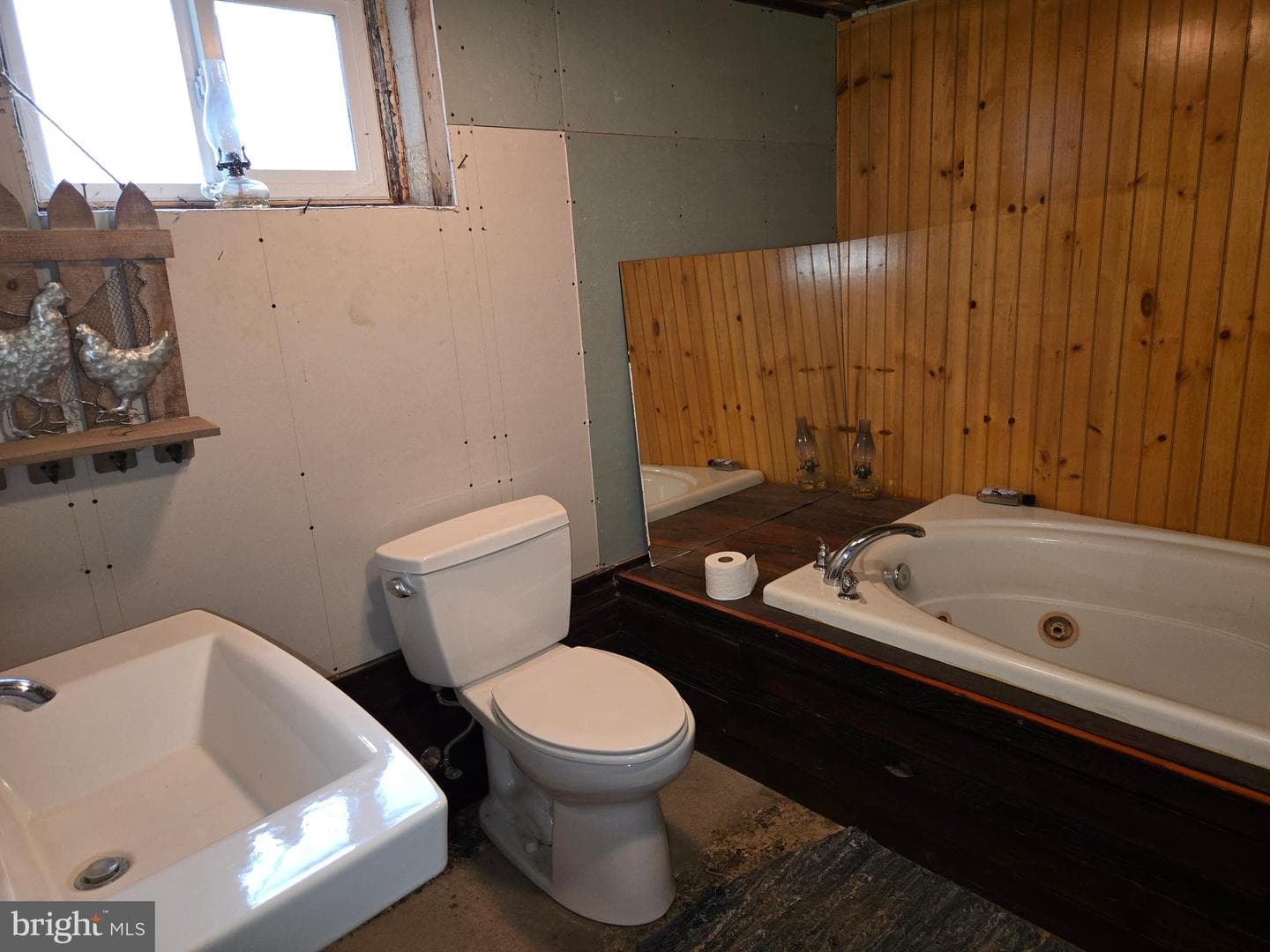 2996 Etlan Road photo 16
