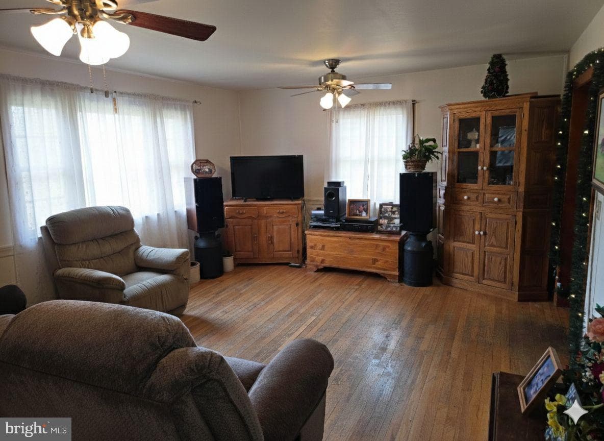 2996 Etlan Road photo 9